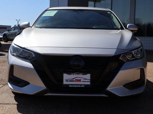 Used 2022 Nissan Sentra SV image 8