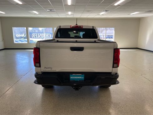 Used 2024 Chevrolet Colorado Trail Boss image 7