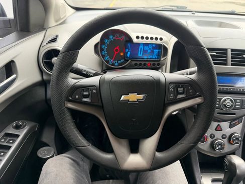 Used 2012 Chevrolet Sonic LT image 12