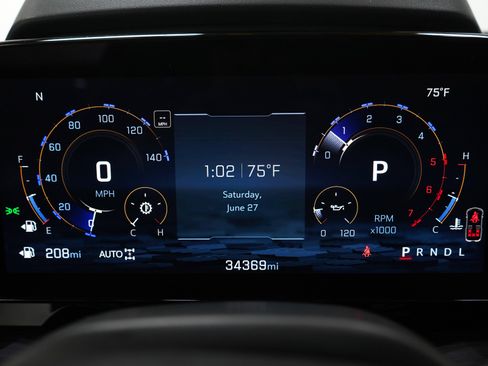 Used 2025 Chevrolet Tahoe Premier AWD/4WD image 27