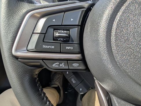 Used 2023 Subaru Forester Premium AWD/4WD image 29