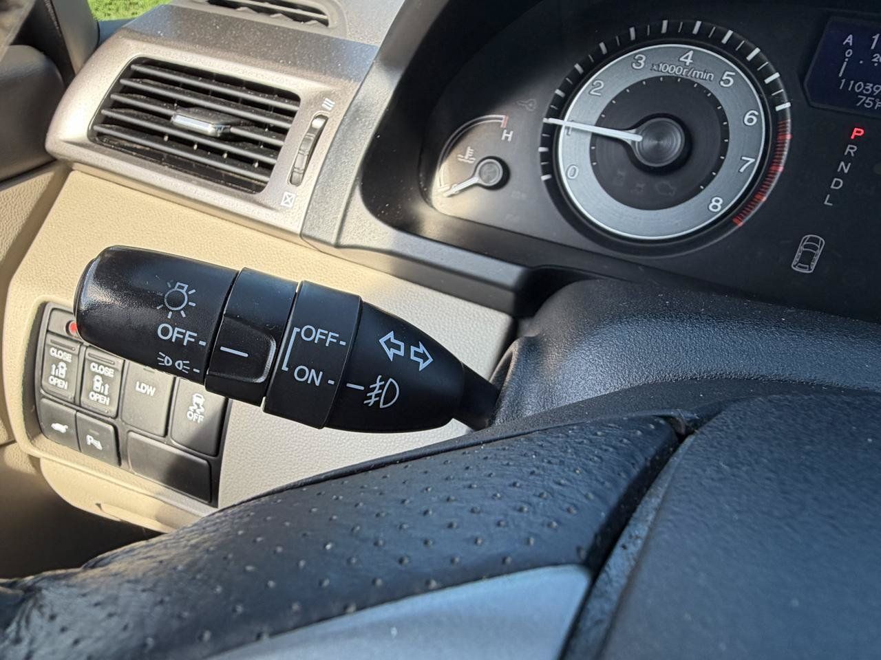 Used 2016 Honda Odyssey Touring image 16