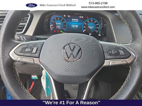 Used 2024 Volkswagen Atlas Cross Sport SE AWD/4WD image 9