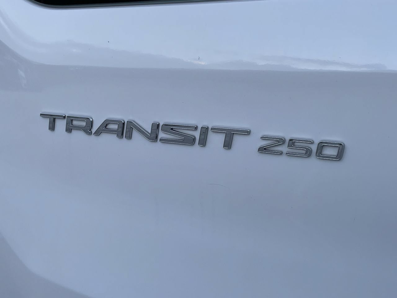 Used 2025 Ford Transit 250 Low Roof w/ Exterior Upgrade Package RWD image 9