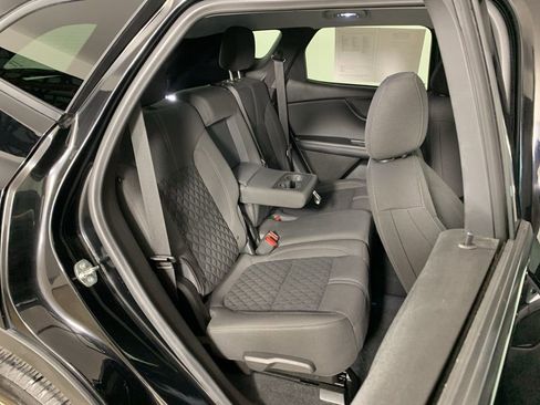 Used 2022 Chevrolet Blazer LT image 34