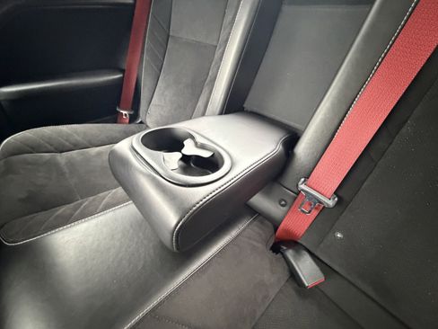 Used 2022 Dodge Challenger SRT Hellcat w/ Plus Package image 18