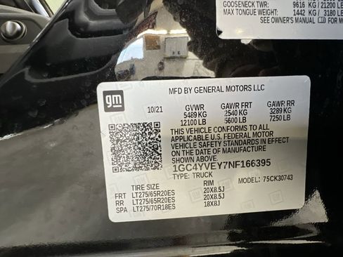 Certified 2022 Chevrolet Silverado 3500 High Country w/ Z71 Off-Road Package image 35