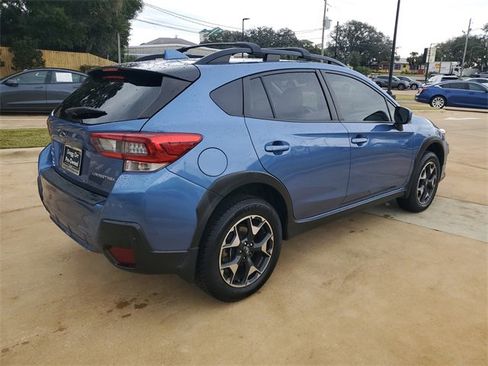 Used 2020 Subaru Crosstrek 2.0i Premium image 9