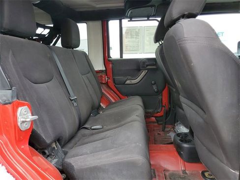 Used 2018 Jeep Wrangler Unlimited Sport image 24