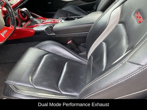 Used 2019 Chevrolet Camaro SS image 11