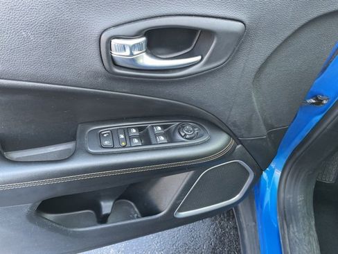 Used 2020 Jeep Compass Limited image 16