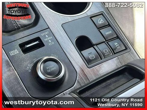 Used 2023 Toyota Highlander Limited AWD/4WD image 38