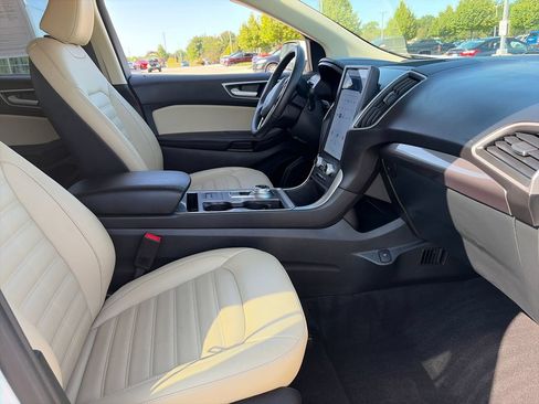 Used 2023 Ford Edge SEL w/ Convenience Package AWD/4WD image 11