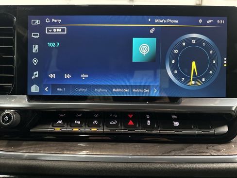 Used 2024 Chevrolet Silverado 1500 LTZ w/ LTZ Premium Package image 29