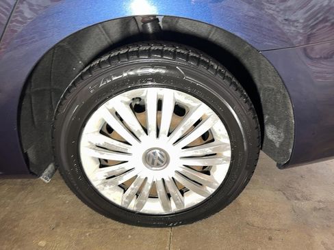 Used 2015 Volkswagen Passat 1.8T S image 76