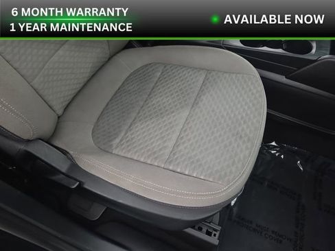 Used 2021 Ford Escape SE w/ SE Sport Appearance Package image 32