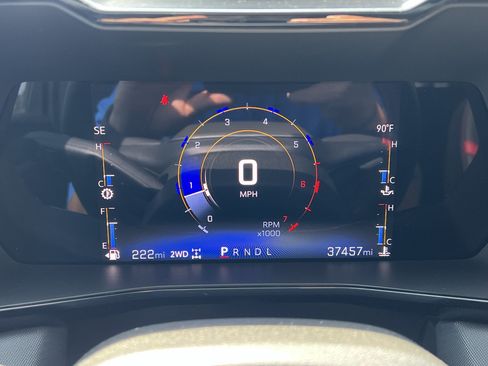 Used 2023 Chevrolet Colorado Z71 w/ Z71 Convenience Package 2 AWD/4WD image 21
