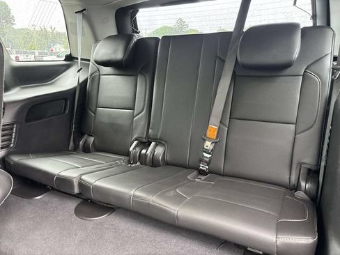 Used 2019 Chevrolet Tahoe Premier AWD/4WD image 12