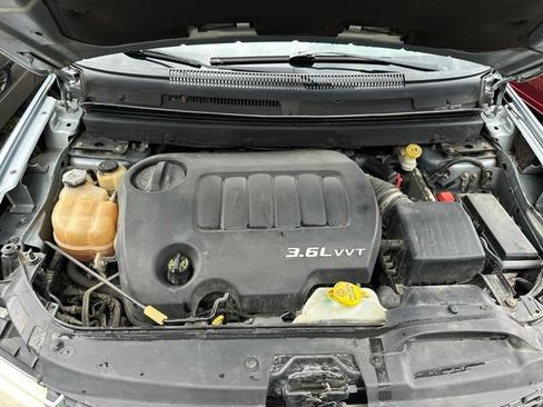 Used 2013 Dodge Journey SXT w/ Popular Equipment Group FWD image 29