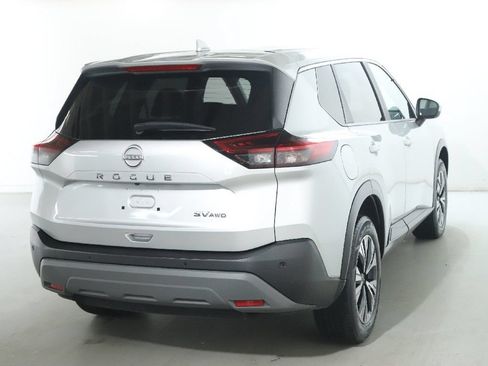Used 2023 Nissan Rogue SV AWD/4WD image 46