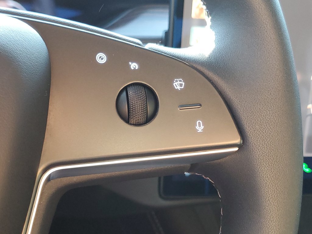 Used 2026 Tesla Model X AWD/4WD image 16