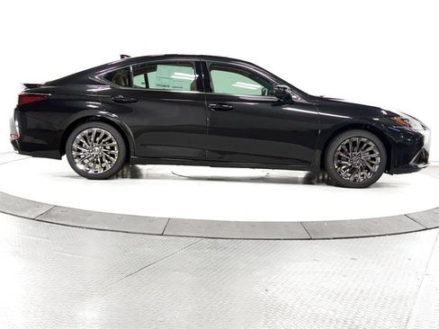 New 2025 Lexus ES 350 Ultra Luxury image 13