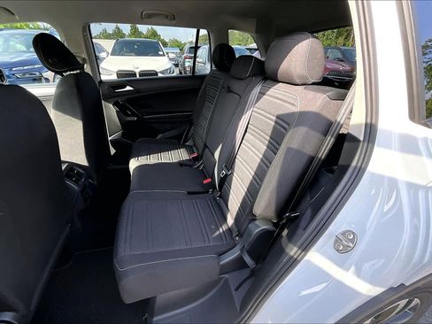 Used 2023 Volkswagen Tiguan S FWD image 21