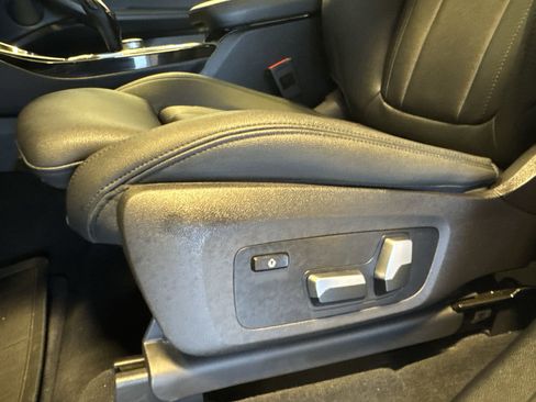 Used 2020 BMW X3 xDrive30i w/ Driving Assistance Package image 12