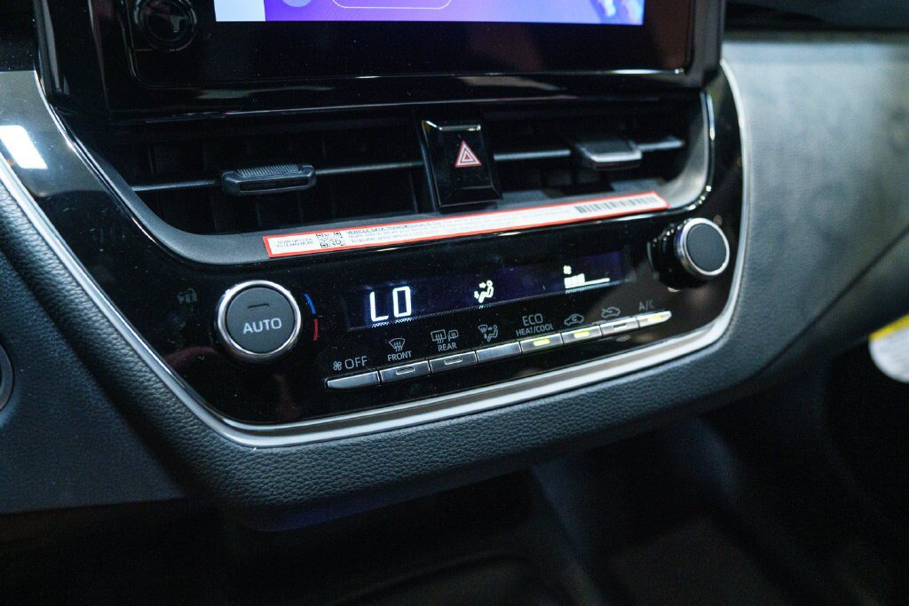 Certified 2026 Toyota Corolla SE FWD image 24