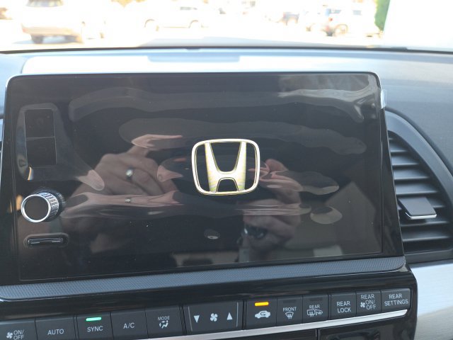 New 2027 Honda Odyssey EX-L image 24