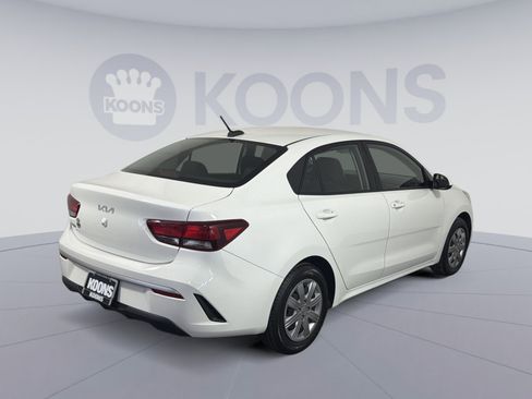 Used 2022 Kia Rio LX image 7