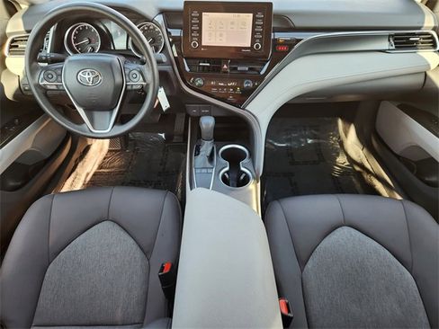 Used 2024 Toyota Camry LE image 19