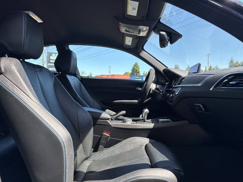 Used 2018 BMW M2 RWD image 24