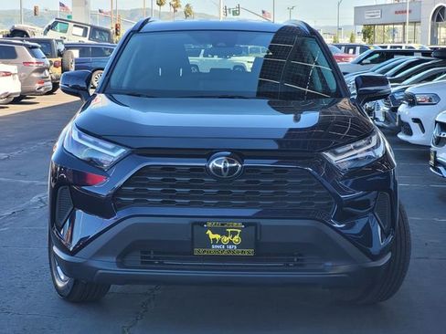 Used 2025 Toyota RAV4 XLE image 2