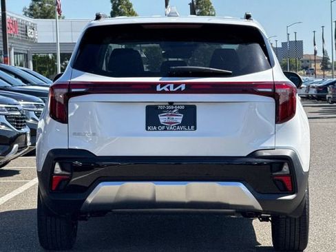 New 2026 Kia Seltos EX FWD image 6
