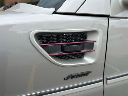 Used 2023 GMC Savana 2500 image 6