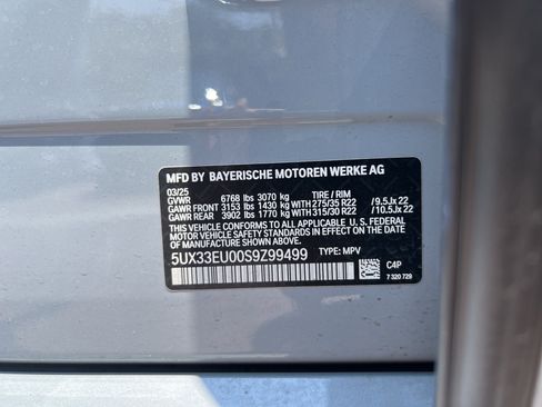 Used 2025 BMW X5 M60i AWD/4WD image 34