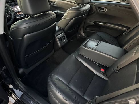 Used 2016 Toyota Avalon Limited FWD image 20