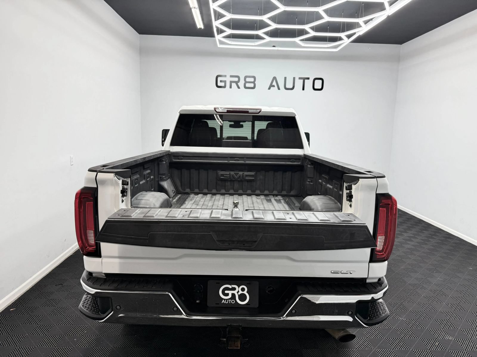 Used 2020 GMC Sierra 2500 SLT AWD/4WD image 8