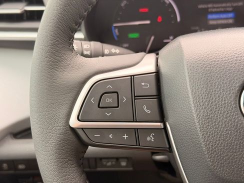 New 2026 Toyota Sienna XLE FWD image 24