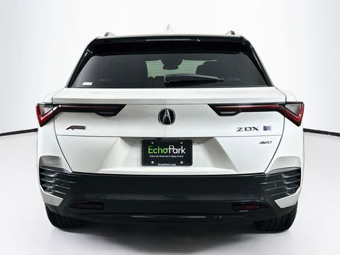 Used 2024 Acura ZDX A-Spec AWD/4WD image 7