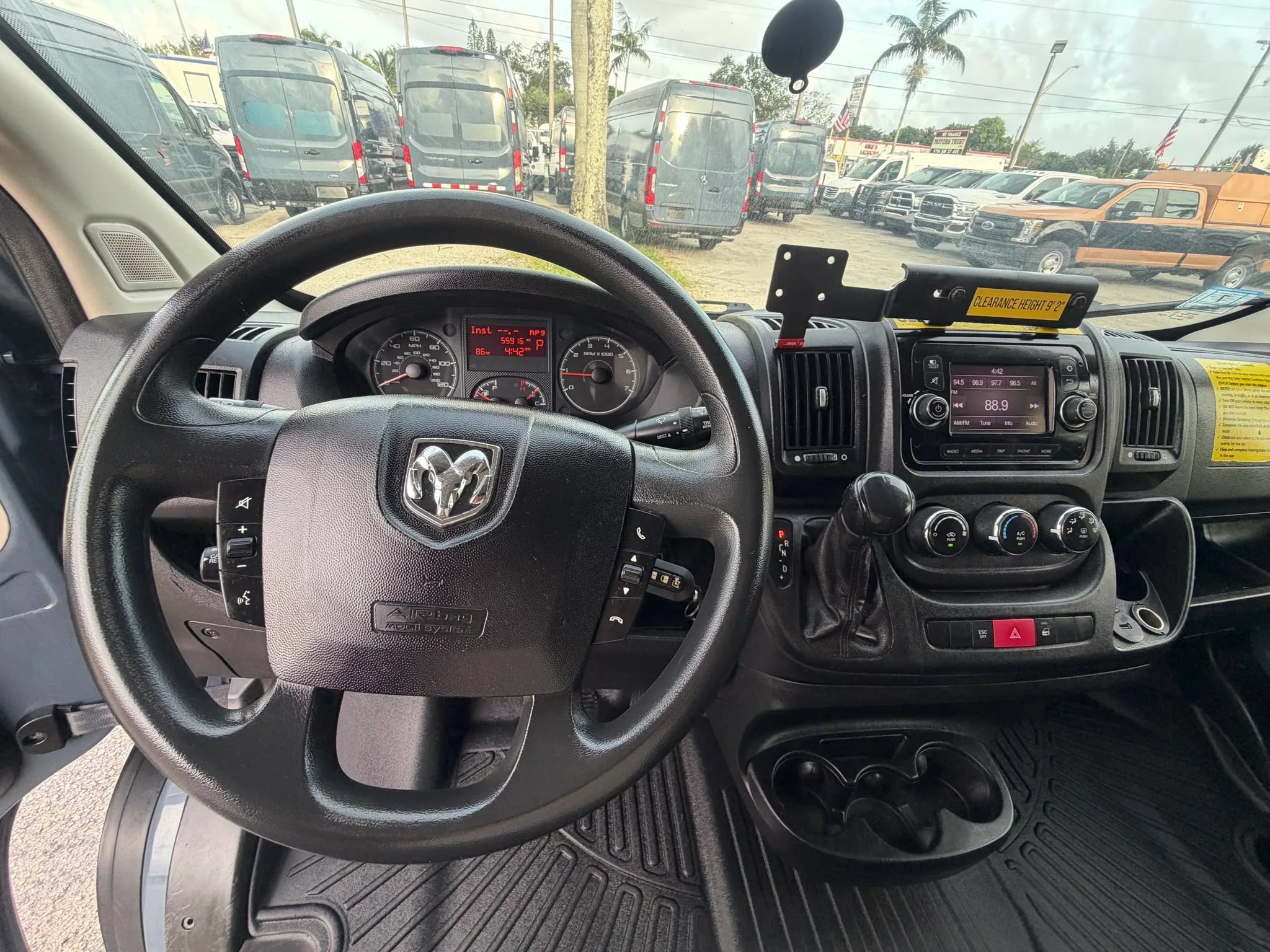 Used 2021 RAM ProMaster 3500 FWD image 13