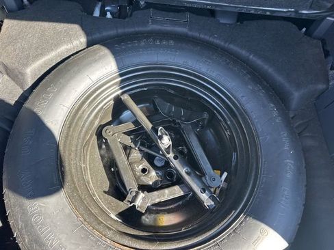 Used 2017 Jeep Compass High Altitude image 9