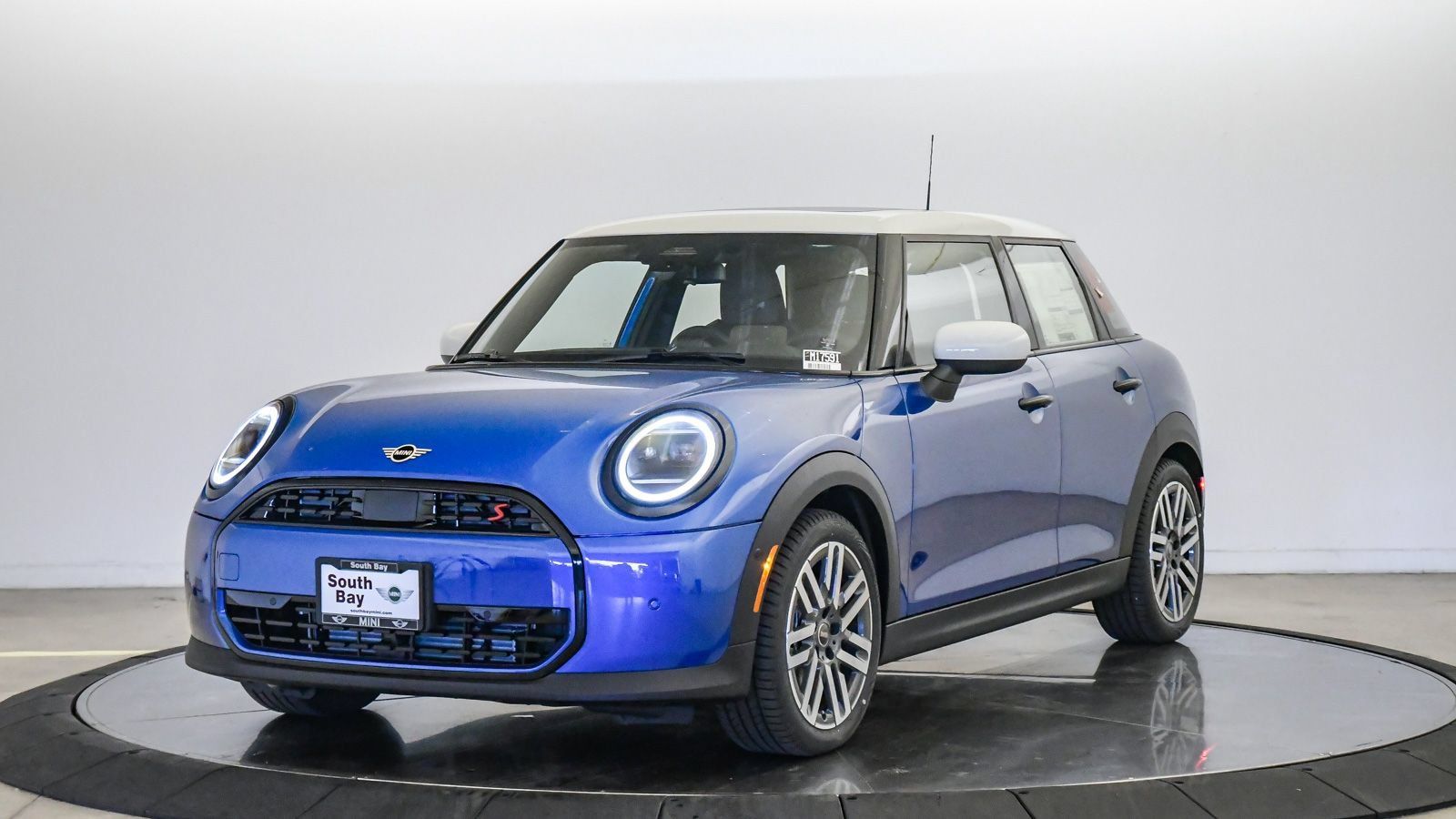 New 2026 MINI Cooper S FWD image 1