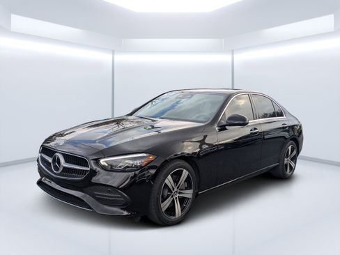 Certified 2025 Mercedes-Benz C 300 Sedan image 10