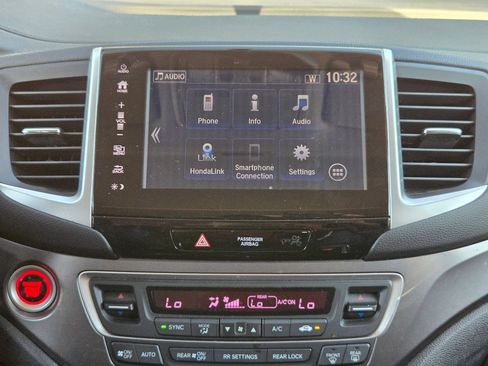Used 2017 Honda Pilot EX-L image 17