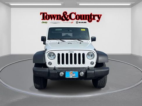 Certified 2017 Jeep Wrangler Unlimited Sport w/ Connectivity Group AWD/4WD image 3