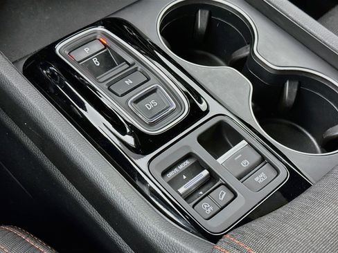 Certified 2023 Honda Pilot Sport image 16