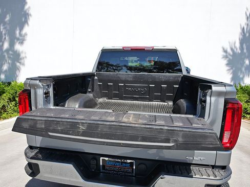 Used 2024 GMC Sierra 1500 SLT image 13