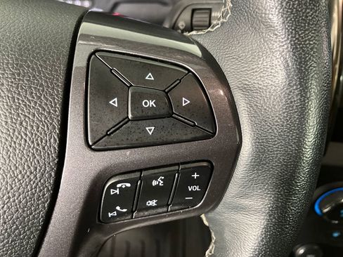 Certified 2019 Ford Ranger Lariat w/ Equipment Group 501A Mid image 18